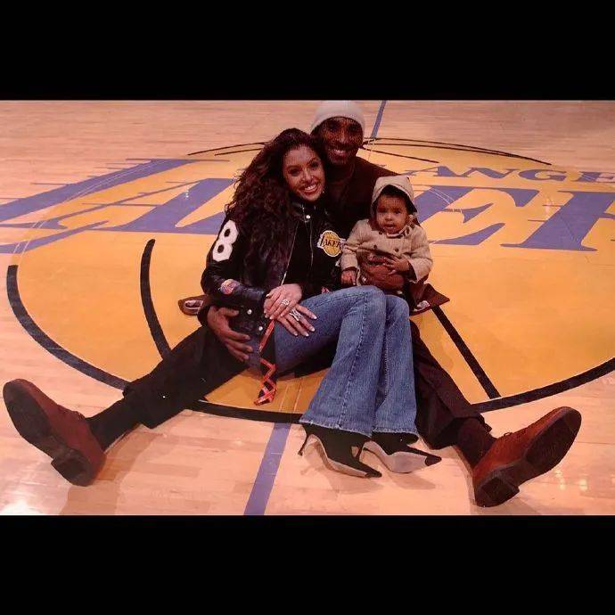 
科比妻子为大女儿庆生_华体会体育hth官方网站(图6)