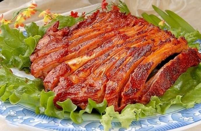 国足训练里皮神色轻松 似乎未受儿子遇袭影响:hth官网入口(图3) 华体会体育hth官方网站