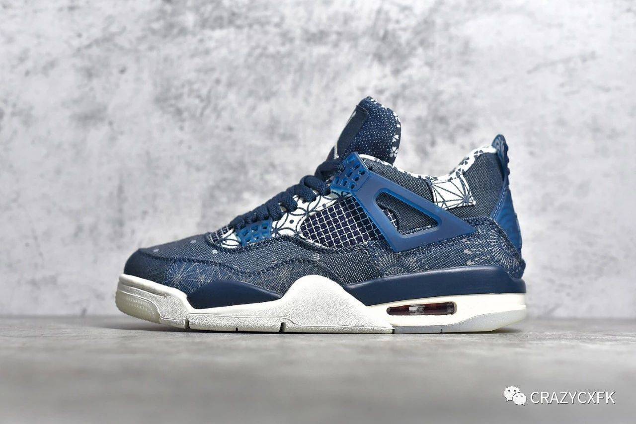 
乔丹 Air Jordan 4 Retro Sashiko Deep Ocean 蓝白牛仔刺子绣篮球鞋|华体会体育hth官方网站(图1)