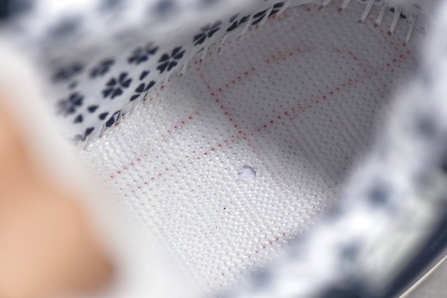 
乔丹 Air Jordan 4 Retro Sashiko Deep Ocean 蓝白牛仔刺子绣篮球鞋|华体会体育hth官方网站(图21)