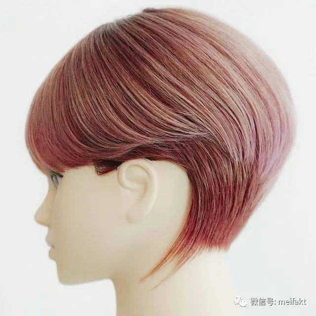 华体会体育hth官方网站|
一组极具美感的短发发型 这样剪 很潮(图8)