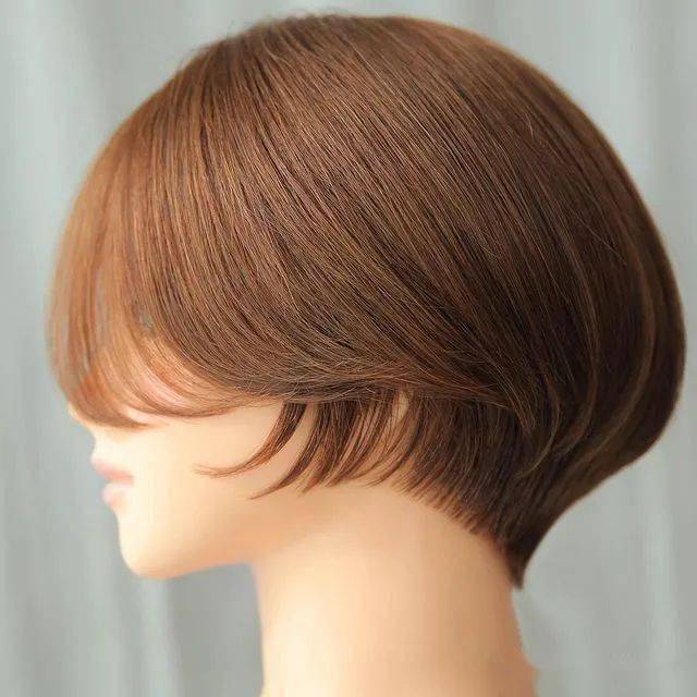 华体会体育hth官方网站|
一组极具美感的短发发型 这样剪 很潮(图27)