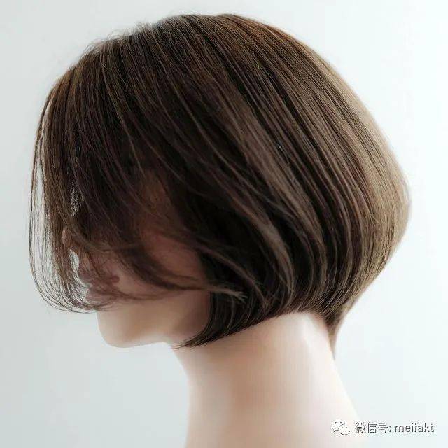 华体会体育hth官方网站|
一组极具美感的短发发型 这样剪 很潮(图24)