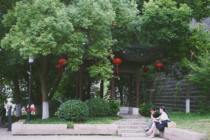 独树镇扳井小学:众志成城,做好德育教学:hth官网入口(图2) hth官网入口