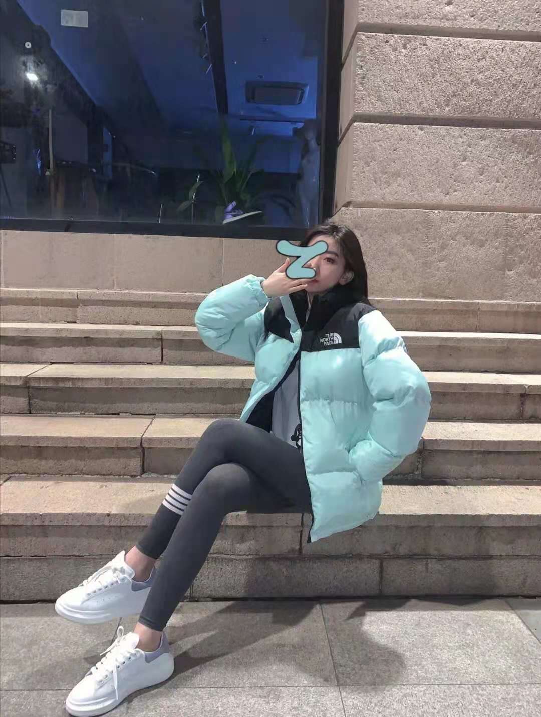 北面羽绒服搭配什么裤子悦目:华体会体育hth官方网站(图7)
北面羽绒服搭配什么裤子悦目:华体会体育hth官方网站(图7)