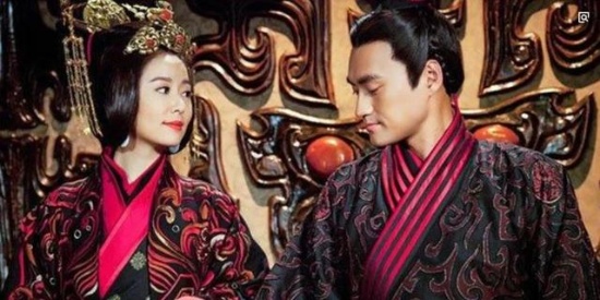 hth官网入口|《女不强大天不容》里的高西西长大了 小淑女初养成(图3) 华体会体育hth官方网站