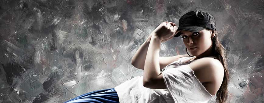 灵宝市实验高级中学的党员在“追寻”:hth官网入口(图1) 华体会体育hth官方网站