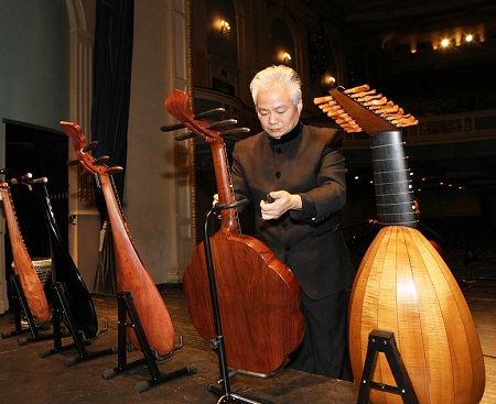 “我没空,我很忙,我没时间”彪悍老爸道出家长心声|华体会体育hth官方网站(图1) hth官网入口