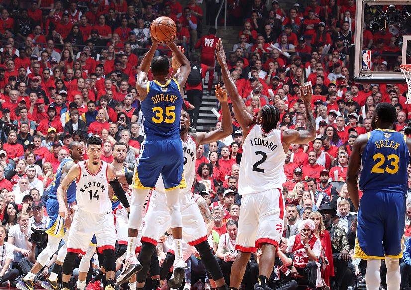 hth官网入口-
五大球星复出 第一控卫归来 三球星来自勇士 湖人总冠军不稳喽(图7)