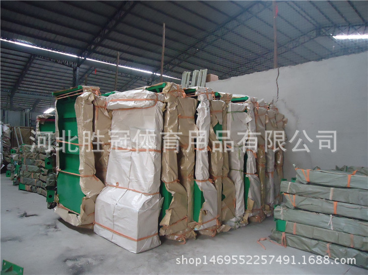 华体会体育hth官方网站:秋蝉电视剧人物海报 王劲松任嘉伦第三次合作(图1) hth官网入口